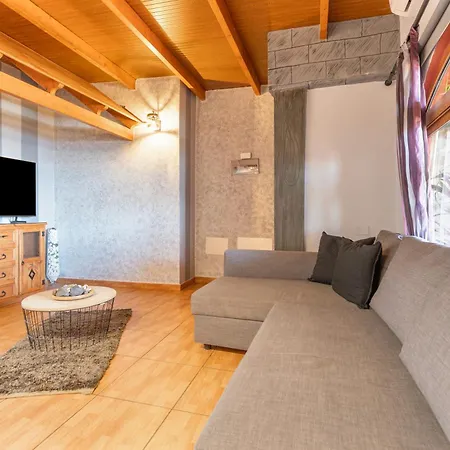 Chabela's Penthouse Apartment