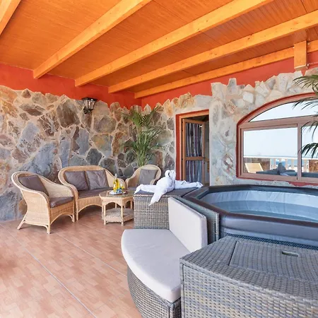 Chabela's Penthouse Apartment *